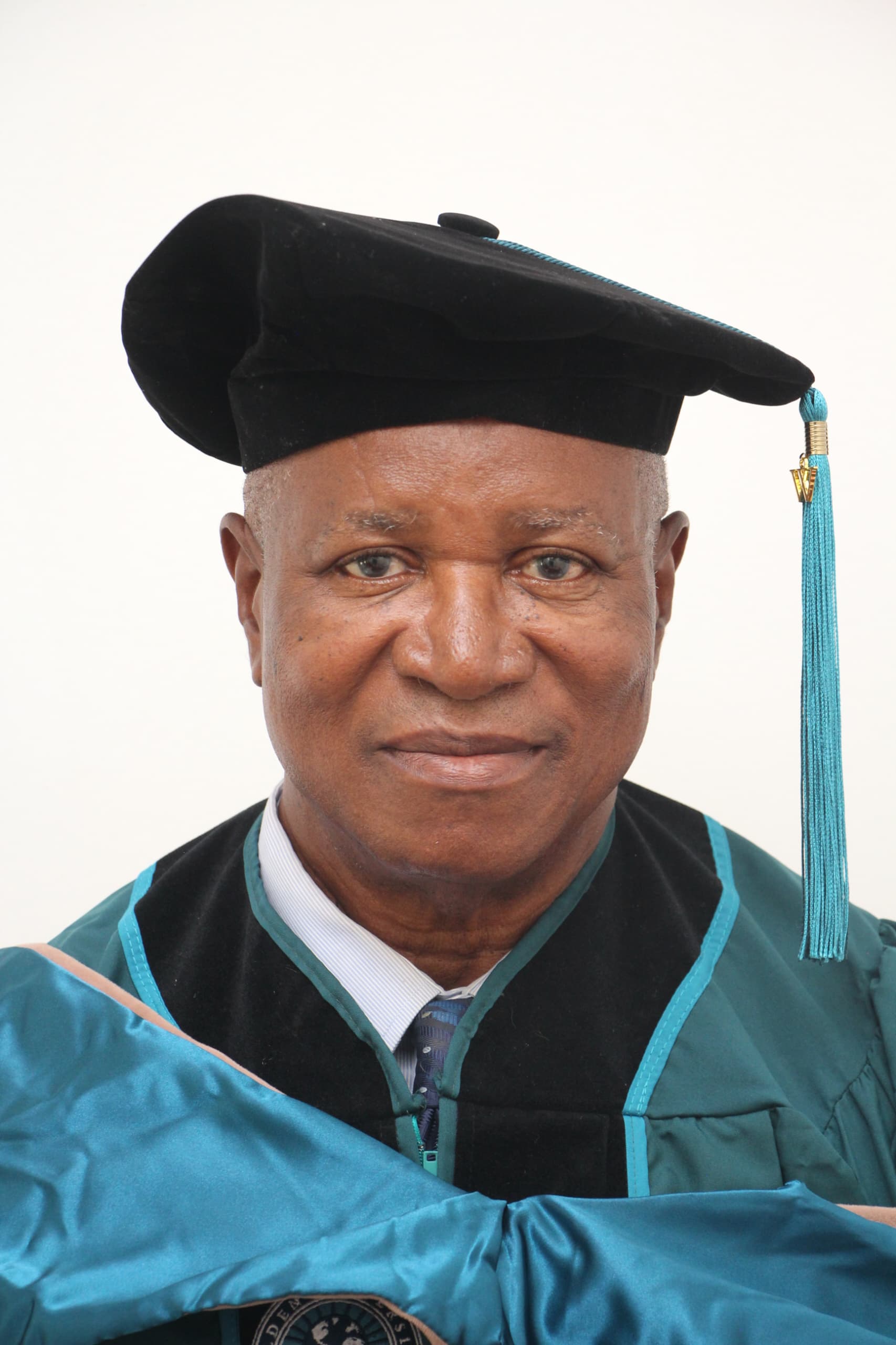 Dr. Amuzie Akpaka